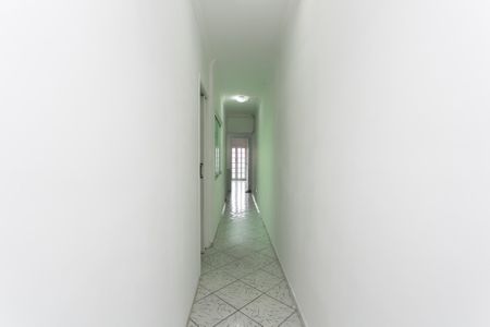 Casa à venda com 175m², 3 quartos e 4 vagasCorredor 