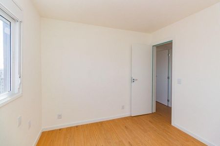 Quarto 1 de apartamento para alugar com 2 quartos, 59m² em Jardim Sabará, Porto Alegre