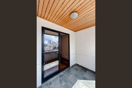 Apartamento à venda com 82m², 3 quartos e 2 vagasVaranda da Sala