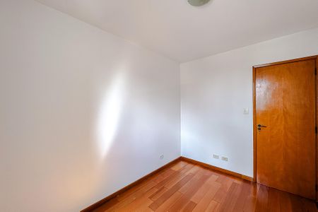 Apartamento à venda com 82m², 3 quartos e 2 vagasQuarto 3