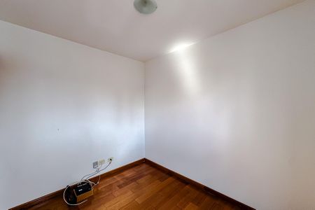 Apartamento à venda com 82m², 3 quartos e 2 vagasQuarto 2