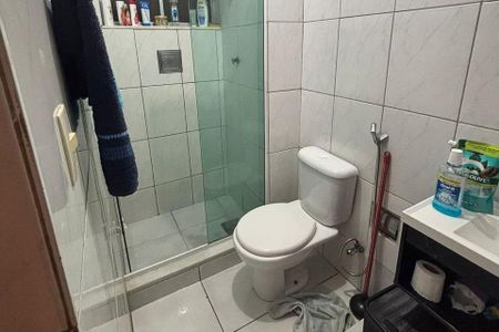 Banheiro de apartamento para alugar com 3 quartos, 75m² em Ilha do Governador, Rio de Janeiro