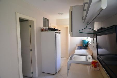 Casa de condomínio à venda com 1350m², 5 quartos e 10 vagas