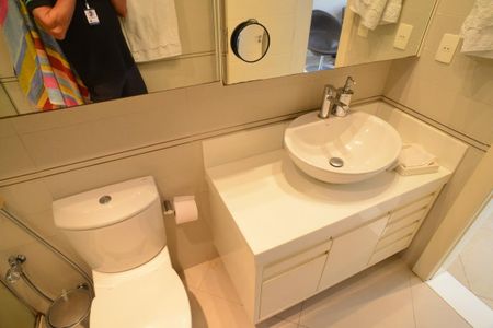 Casa de condomínio à venda com 1350m², 5 quartos e 10 vagas