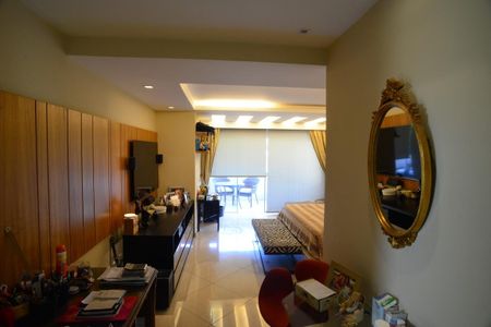 Casa de condomínio à venda com 1350m², 5 quartos e 10 vagas