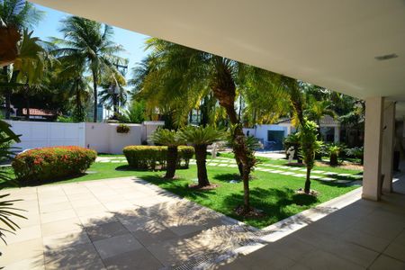 Casa de condomínio à venda com 1350m², 5 quartos e 10 vagas