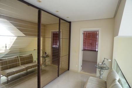 Casa de condomínio à venda com 1350m², 5 quartos e 10 vagas