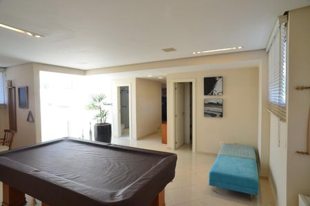 Casa de condomínio à venda com 1350m², 5 quartos e 10 vagas