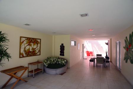 Casa de condomínio à venda com 1350m², 5 quartos e 10 vagas