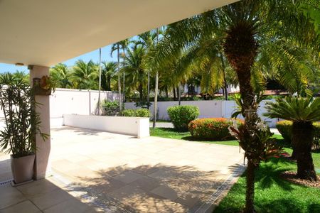 Casa de condomínio à venda com 1350m², 5 quartos e 10 vagas