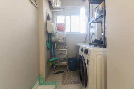 Apartamento para alugar com 70m², 3 quartos e 1 vagaÁrea de Serviço 