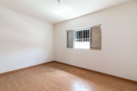 Casa para alugar com 150m², 3 quartos e 2 vagasQuarto 2