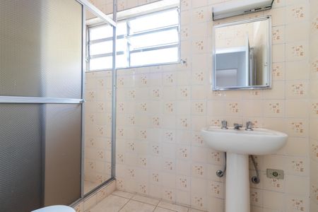 Casa para alugar com 150m², 3 quartos e 2 vagasBanheiro