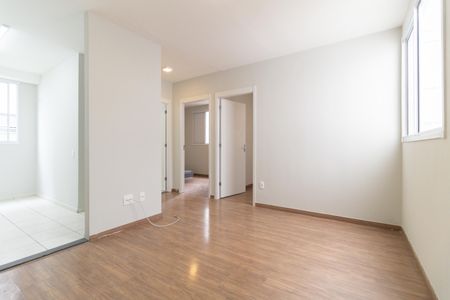 Sala de apartamento para alugar com 2 quartos, 44m² em Jardim Maria Estela, São Paulo