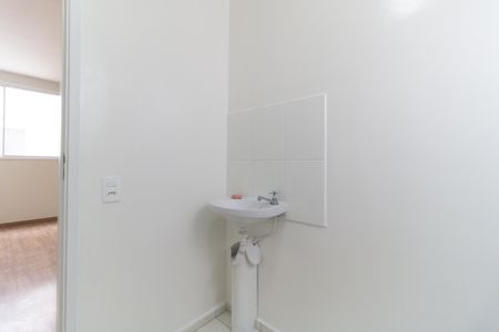 Apartamento para alugar com 44m², 2 quartos e sem vaga Apartamento para alugar com 44m², 2 quartos e sem vagaBanheiro