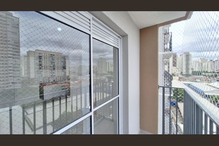 Apartamento para alugar com 38m², 2 quartos e sem vaga Apartamento para alugar com 38m², 2 quartos e sem vagaVaranda