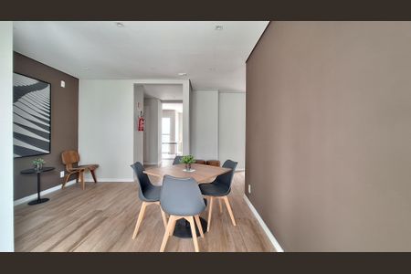 Apartamento para alugar com 38m², 2 quartos e sem vaga Apartamento para alugar com 38m², 2 quartos e sem vagaSalão de festas 2
