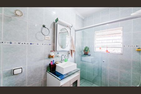 Casa à venda com 208m², 4 quartos e 4 vagasBanheiro Social