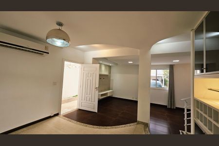 Casa de Condomínio à venda com 3 quartos, 124m² em Jardim Shangai, Jundiaí