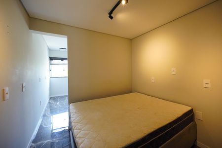 Quarto de apartamento para alugar com 1 quarto, 30m² em São João do Rio Vermelho, Florianópolis
