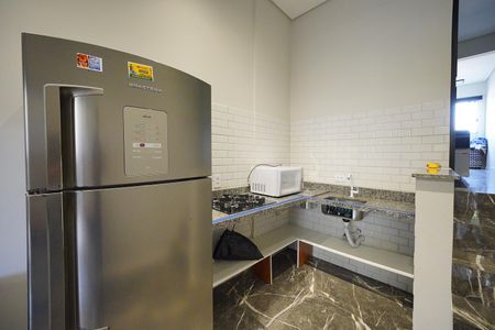 Sala _ cozinha de apartamento para alugar com 1 quarto, 30m² em São João do Rio Vermelho, Florianópolis