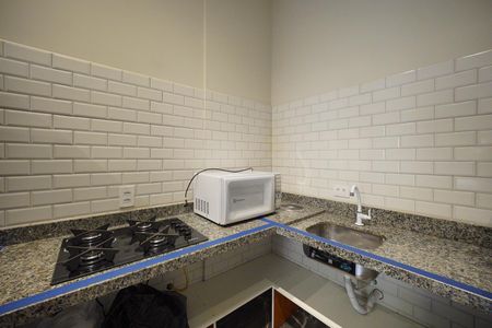 Cozinha de apartamento para alugar com 1 quarto, 30m² em São João do Rio Vermelho, Florianópolis