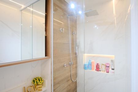 Apartamento à venda com 58m², 2 quartos e 1 vagaBanheiro da Suíte