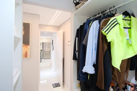 Apartamento à venda com 58m², 2 quartos e 1 vagaCloset da Suíte