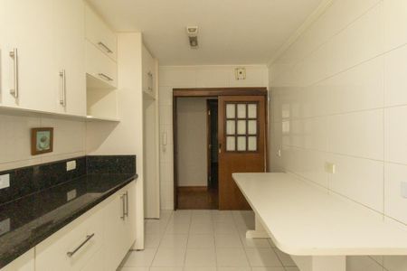 Apartamento para alugar com 101m², 3 quartos e 2 vagasCozinha