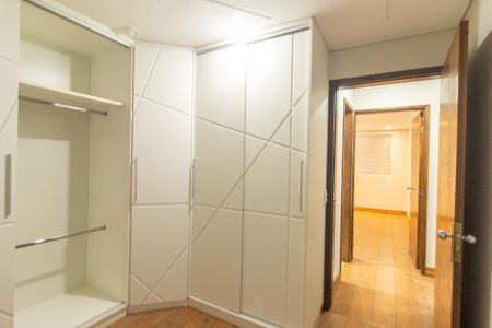 Apartamento para alugar com 101m², 3 quartos e 2 vagasQuarto 3