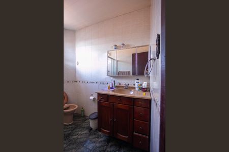 Apartamento para alugar com 70m², 2 quartos e sem vagaBanheiro