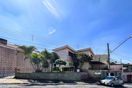 Casa à venda com 172m², 3 quartos e 4 vagasFachada