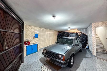 Casa à venda com 172m², 3 quartos e 4 vagasGaragem