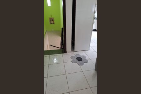 Casa à venda com 3 quartos, 212m² em Vila Humaita, Santo André