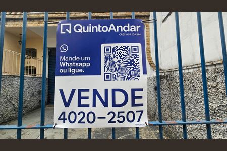 Casa à venda com 223m², 2 quartos e 2 vagas Casa à venda com 223m², 2 quartos e 2 vagasFachada - plaquinha