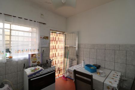 Casa à venda com 102m², 2 quartos e 1 vagaCozinha