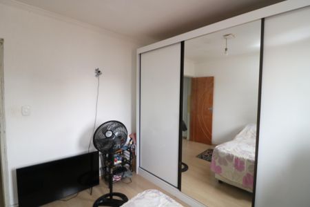 Quarto de casa à venda com 2 quartos, 102m² em Vila Ema, São Paulo