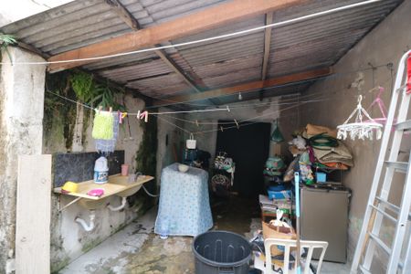 Casa à venda com 102m², 2 quartos e 1 vagaÁrea de Serviço