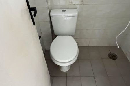 Apartamento para alugar com 90m², 2 quartos e 1 vaga Apartamento para alugar com 90m², 2 quartos e 1 vagaBanheiro de serviço