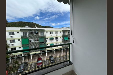 Varanda da Sala de apartamento para alugar com 2 quartos, 54m² em Jardim Sulacap, Rio de Janeiro