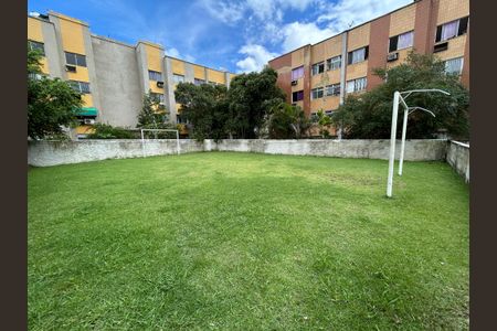 Apartamento para alugar com 54m², 2 quartos e 1 vagaCampo de futebol