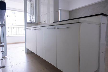 Apartamento para alugar com 80m², 3 quartos e 2 vagasCozinha - Armários