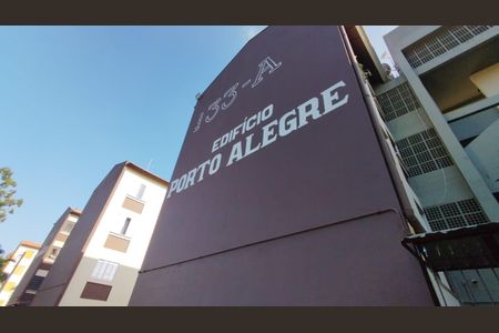 Apartamento para alugar com 62m², 2 quartos e sem vagaFachada