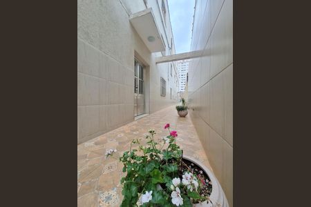 Apartamento à venda com 65m², 2 quartos e sem vagaÁrea comum