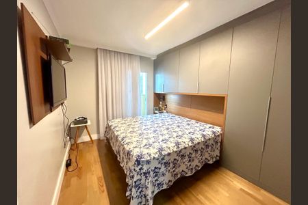 Casa à venda com 173m², 3 quartos e 2 vagas Casa à venda com 173m², 3 quartos e 2 vagasQuarto Suíte