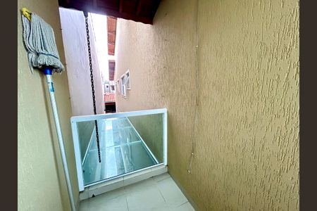 Casa à venda com 173m², 3 quartos e 2 vagas Casa à venda com 173m², 3 quartos e 2 vagasVaranda da Suíte