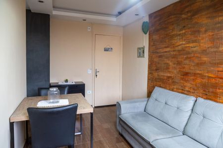 Sala de apartamento para alugar com 2 quartos, 52m² em Jardim Nova Cidade, Guarulhos