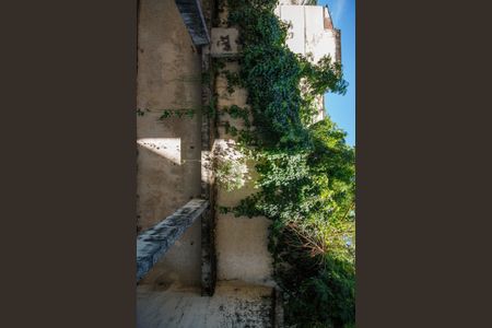 Apartamento à venda com 87m², 4 quartos e 2 vagasQuarto 2 Vista