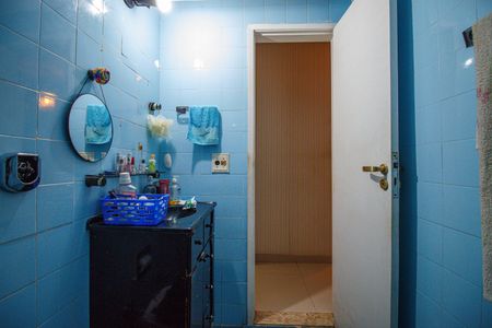 Apartamento à venda com 87m², 4 quartos e 2 vagasBanheiro