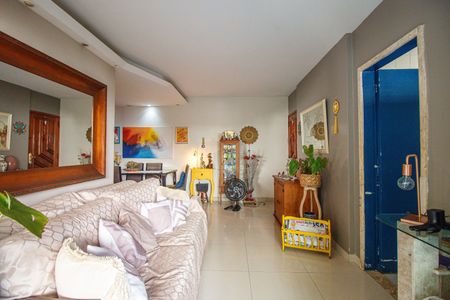 Apartamento à venda com 87m², 4 quartos e 2 vagasSala